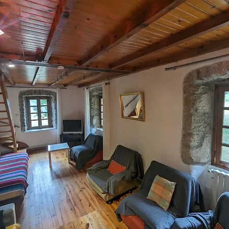 Maison Indépendante De Caractère